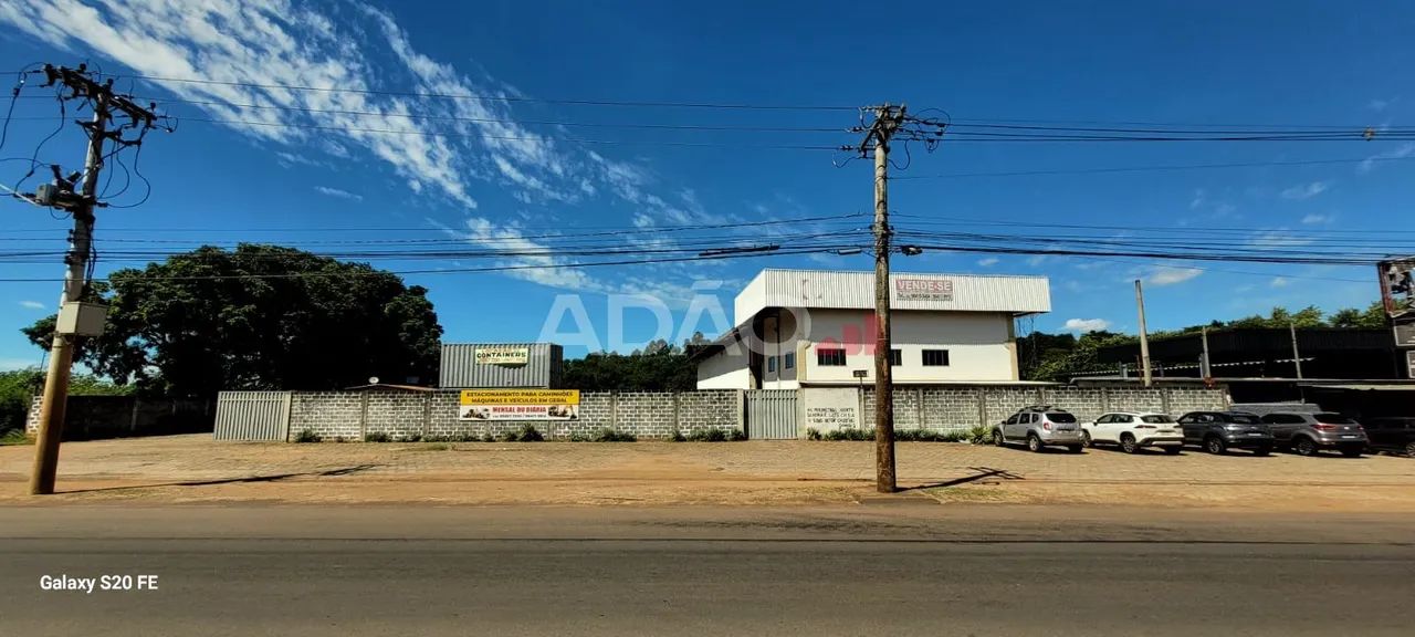 Área comercial Avenida Perimetral Norte UN36043