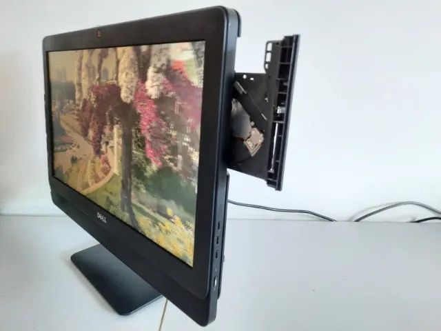 Dell All-in-One Optiplex 3030 Core i5 4th Generation 8GB RAM SSD 240GB - Foto 2