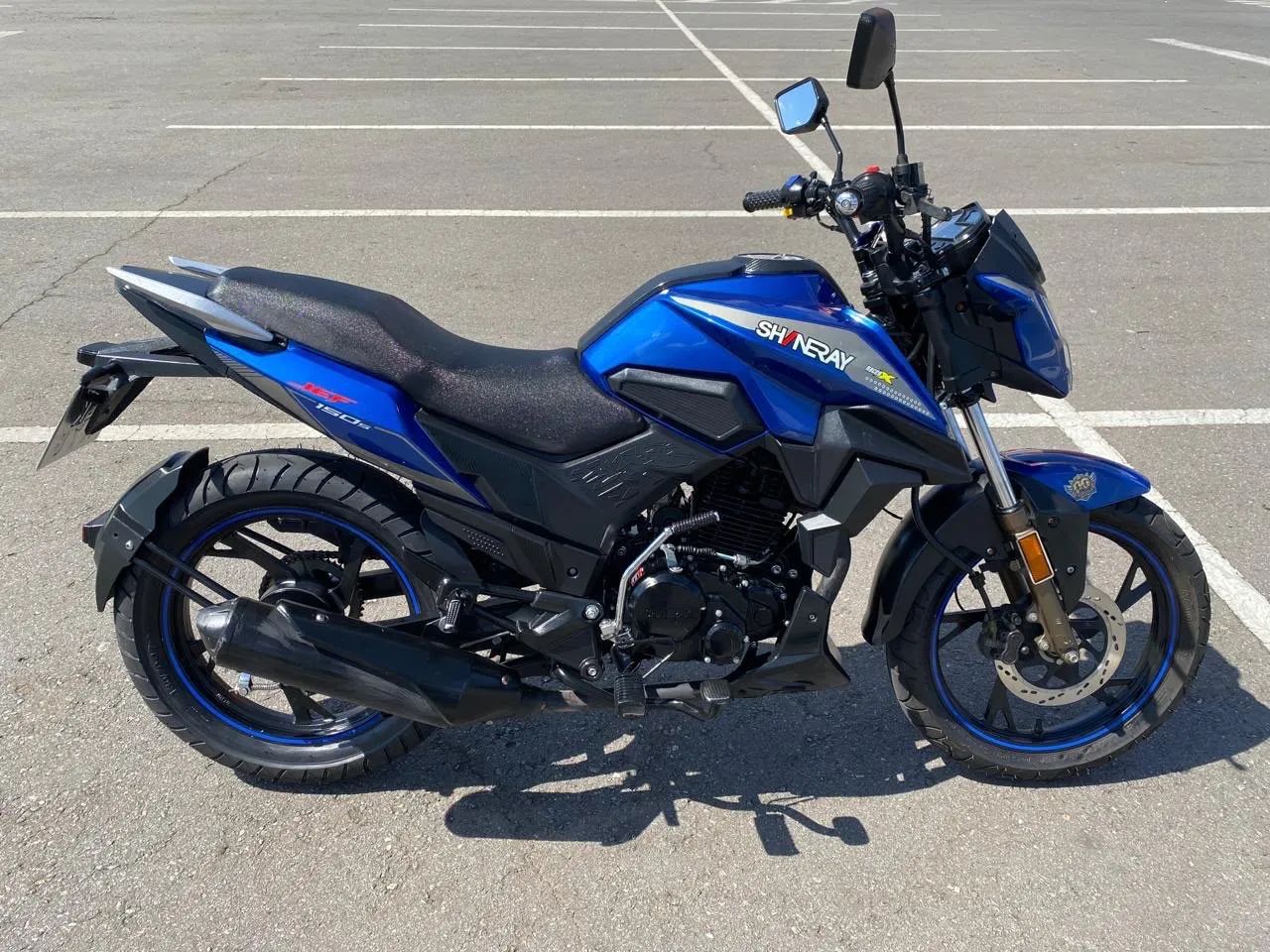 Moto 2025 - Foto 3
