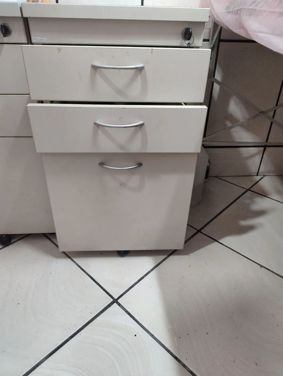 Gaveteiro de escritório 