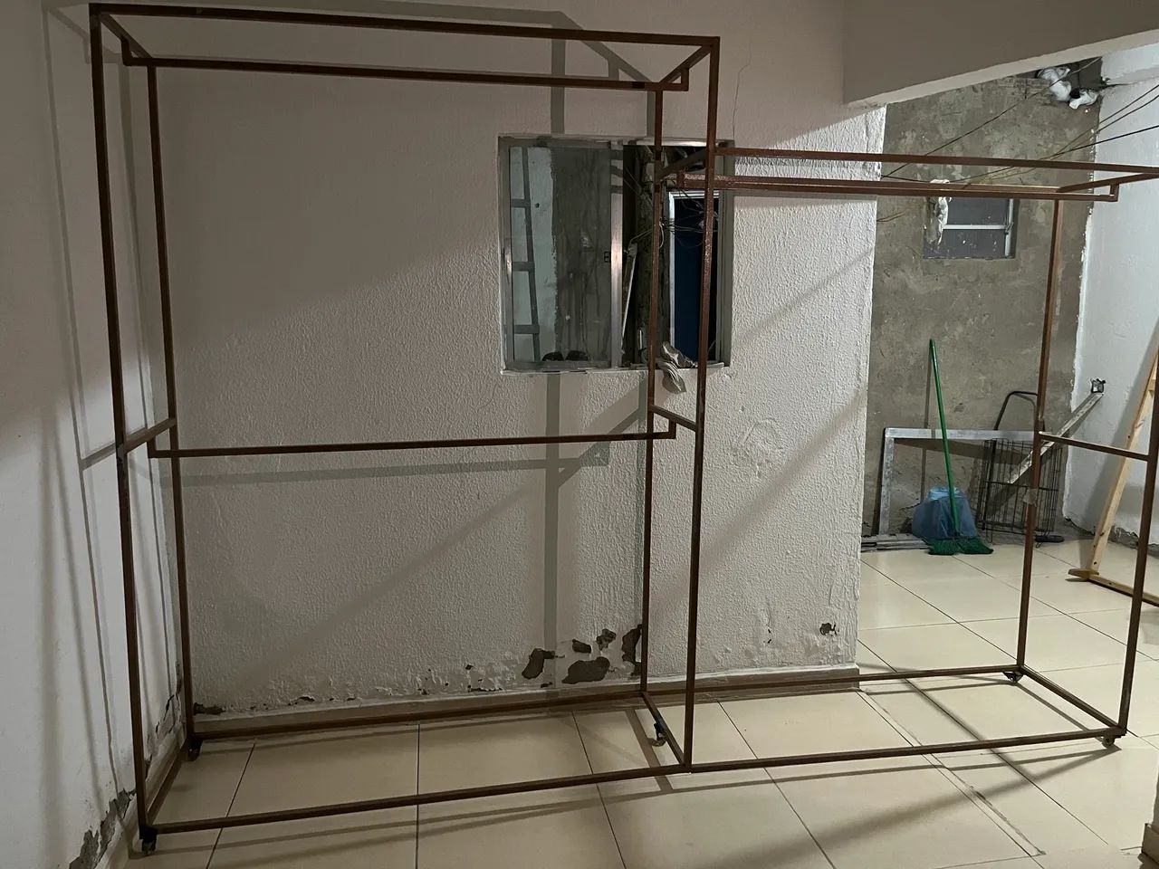 Arara para roupas 3m largura - Foto 4
