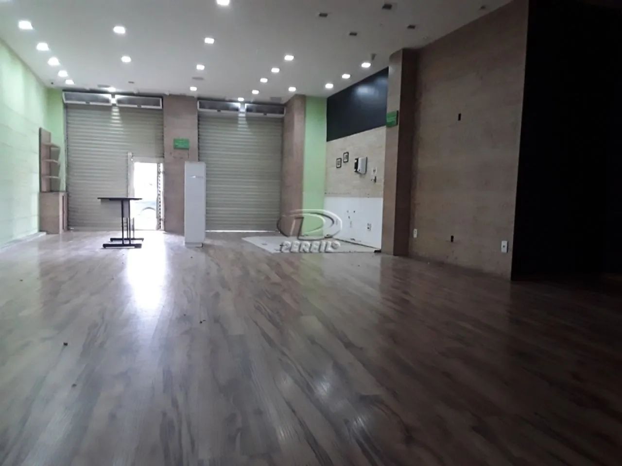 SALÃO COMERCIAL NA AVENIDA ZELINA - TÉRREO - 150,00M²
