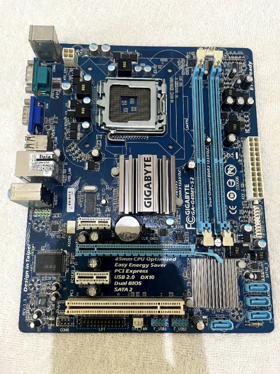 Placa Mãe Gigabyte GA-G41MT-S2 - Foto 6