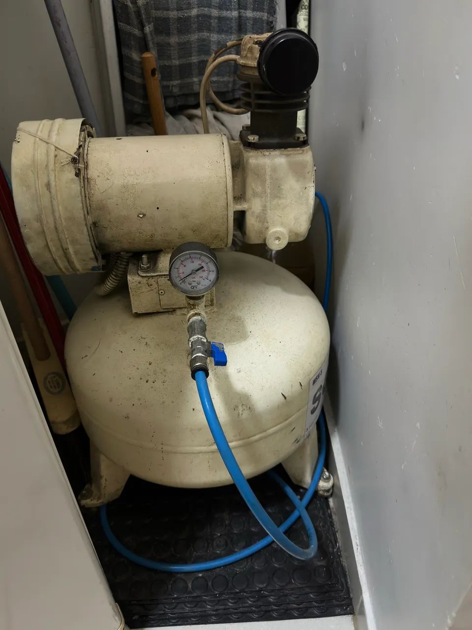 Compressor 30 litros - Foto 2