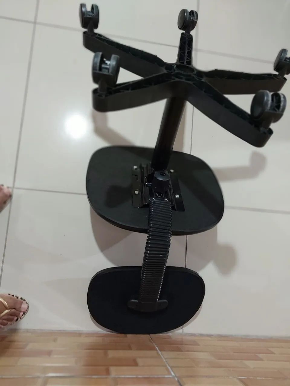 Cadeira para escritório  - Foto 5