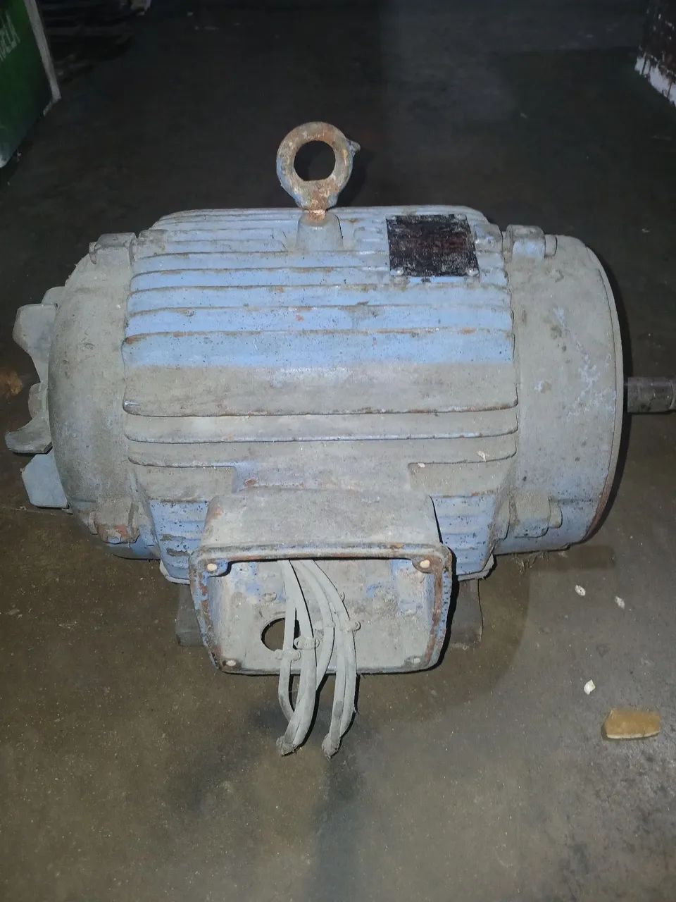Motor 15 vc de alta.