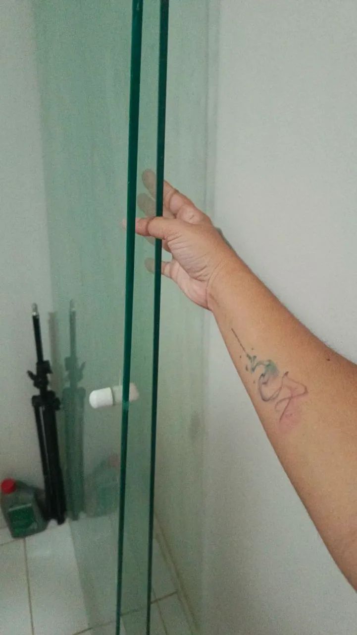 2 folhas de box de vidro temperado - Foto 2