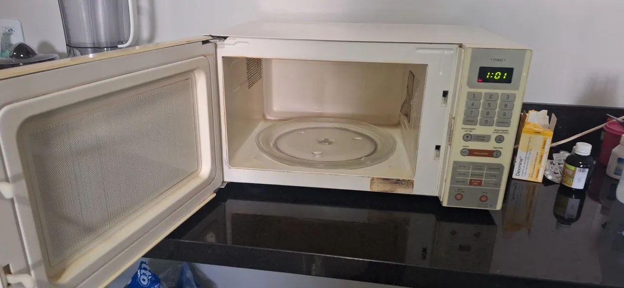 Microondas Brastemp 32 litros - Foto 4
