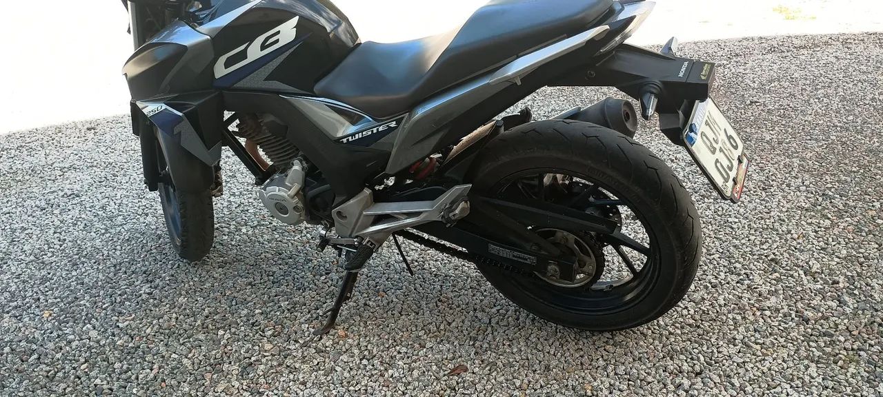 Twister 250f 2019 toda filé 
