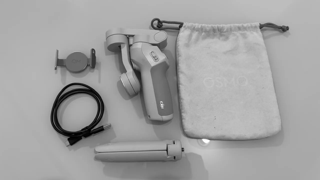 DJI Osmo Mobile SE - Gimbal Estabilizador para Smartphone - Foto 3