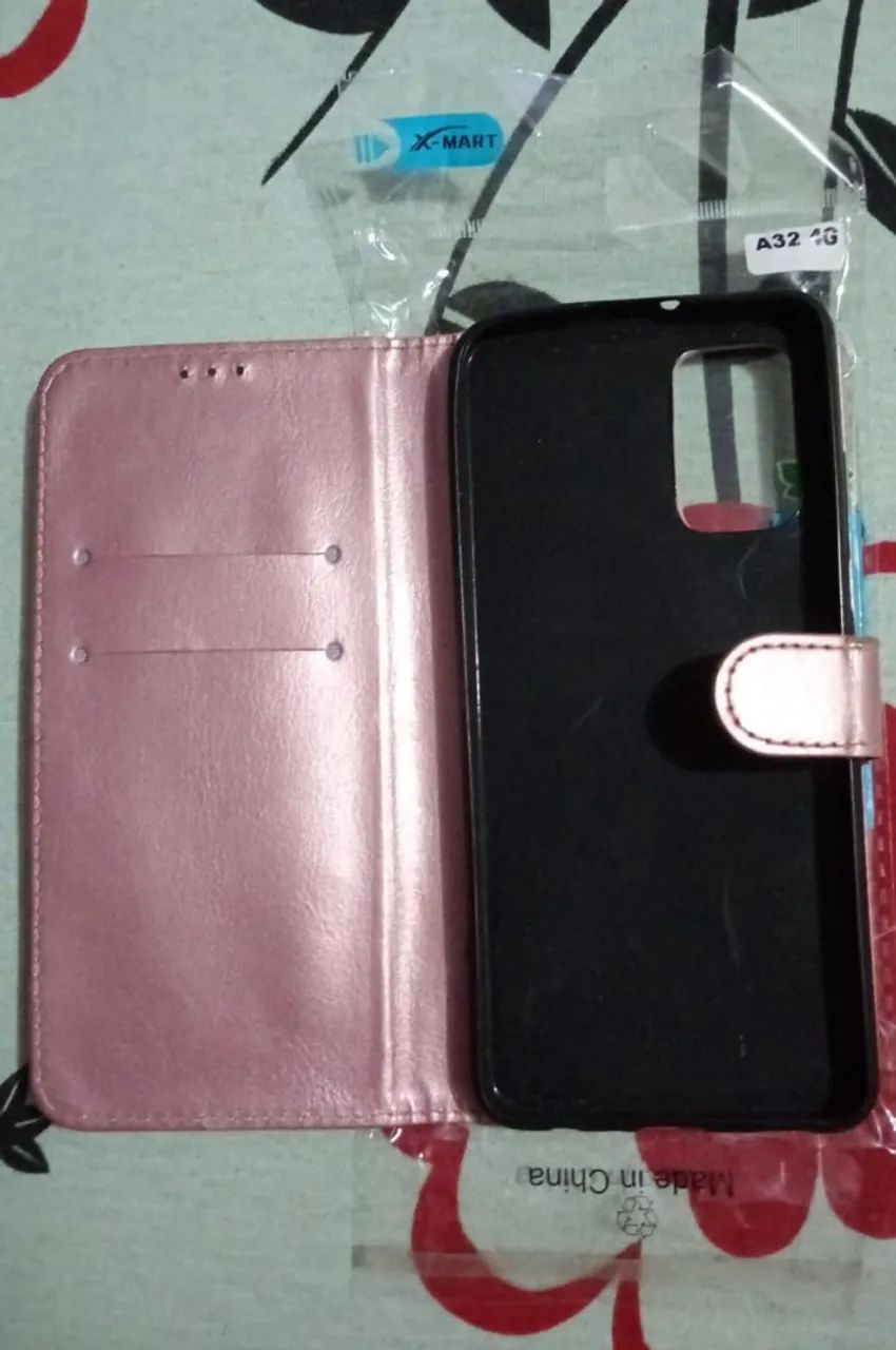 Capinha de celular tipo carteira rosa  - Foto 2