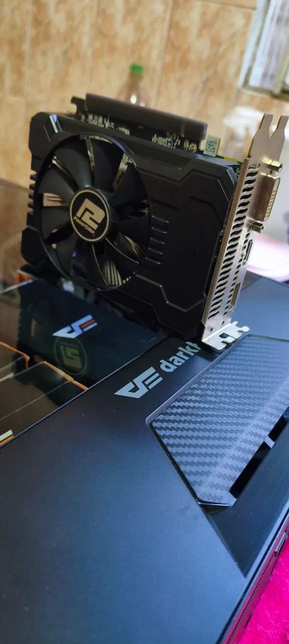 Placa RX 550 2 gigas  - Foto 2
