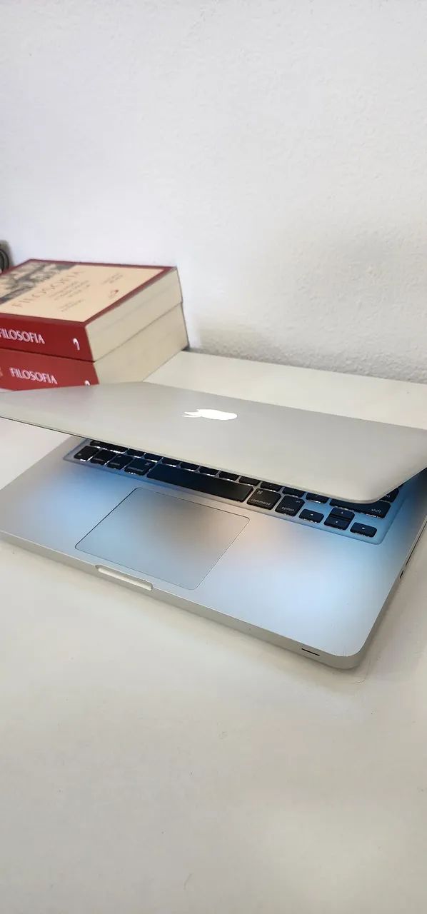 Macbook Pro 13 A1278 (Intel Core i5 + 16GB RAM) - Notebooks