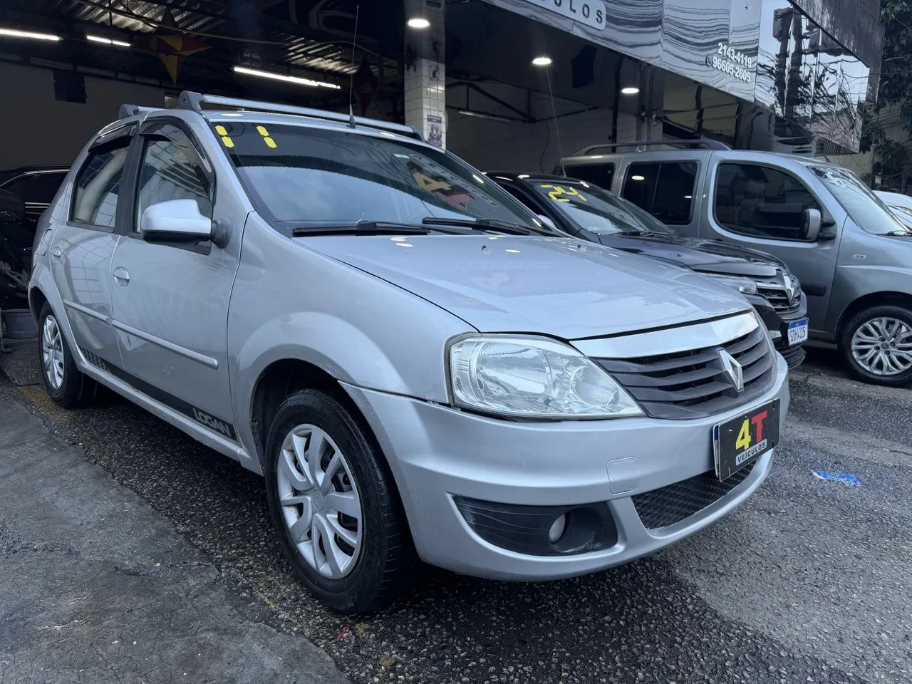 Renault Logan Expression Flex 1.6 16V 4P 2011 - Foto 3