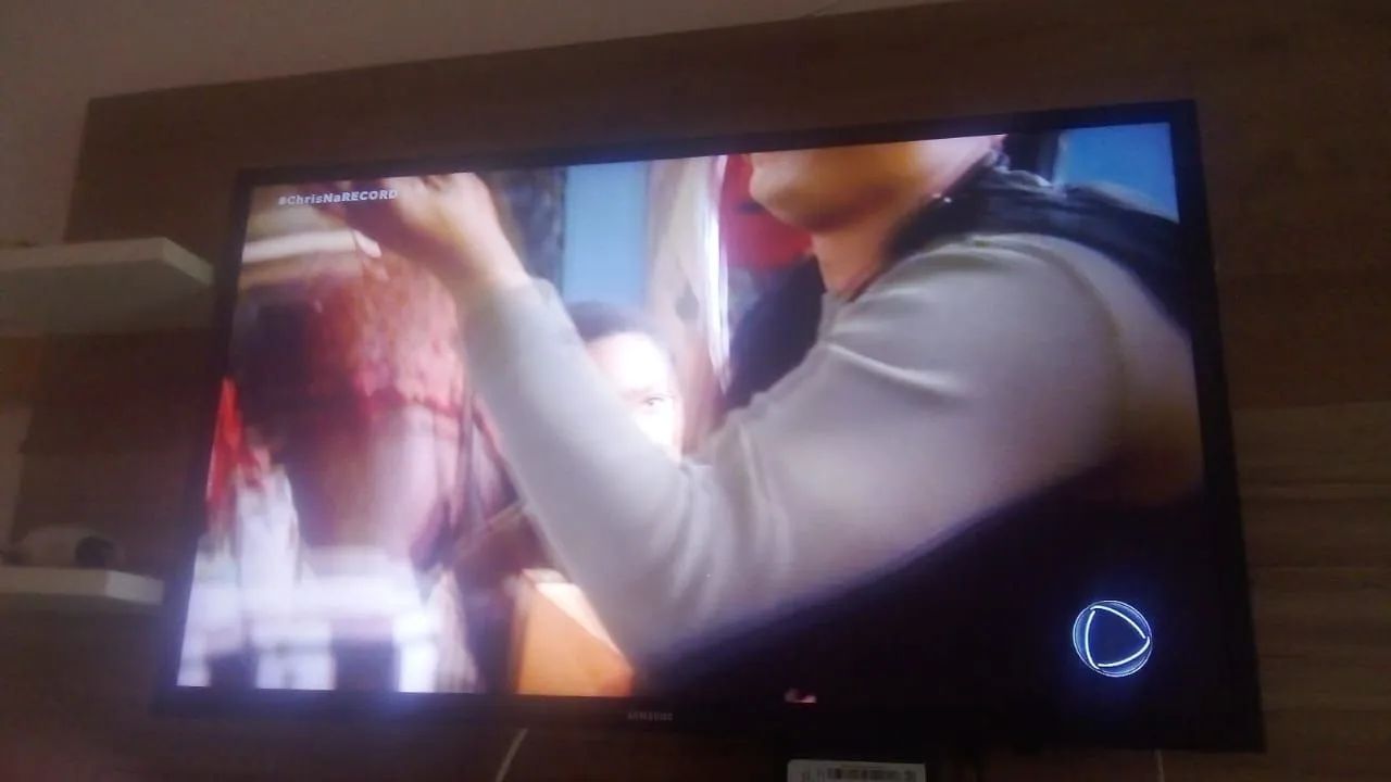 Televisão Samsung smart Tv 32 - Foto 3