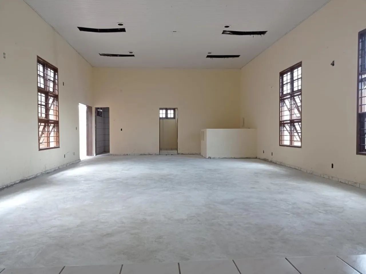 Ponto Comercial para Venda em São Cristóvão, Centro, 2 banheiros - Foto 4