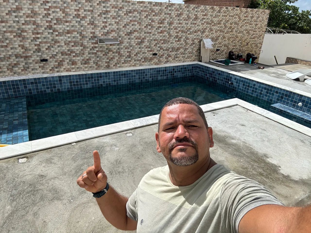 Construção e reforma de piscinas - Foto 3