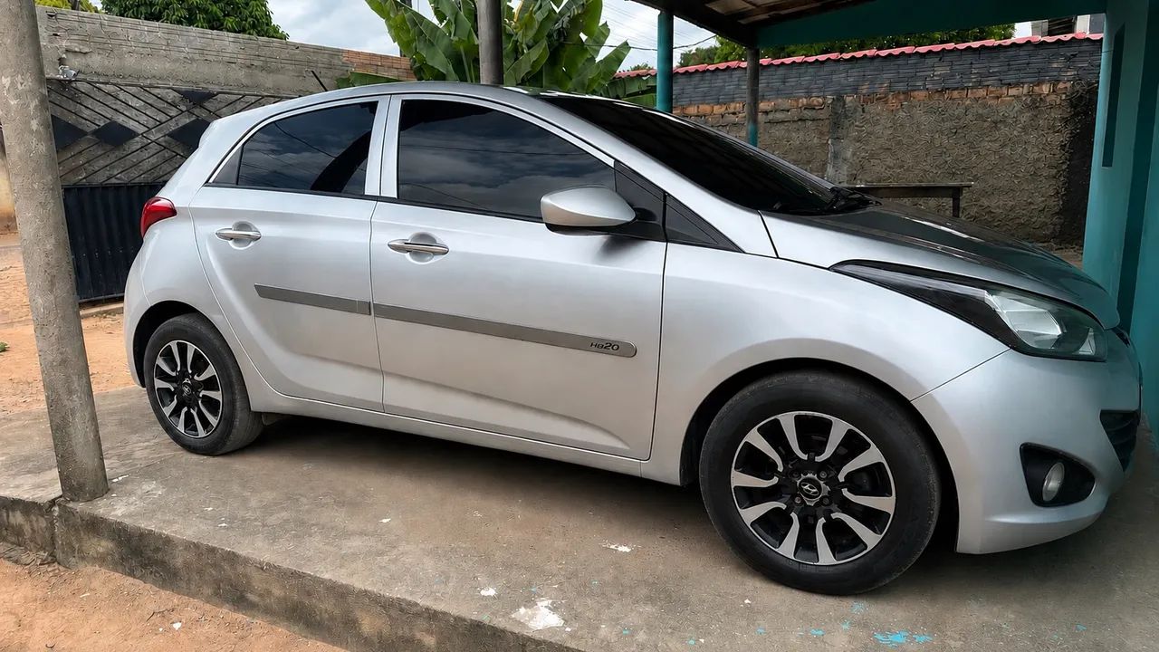 Hyundai HB20 Comf./c.plus/c.style 1.0 Flex 12V 2013 - Foto 3