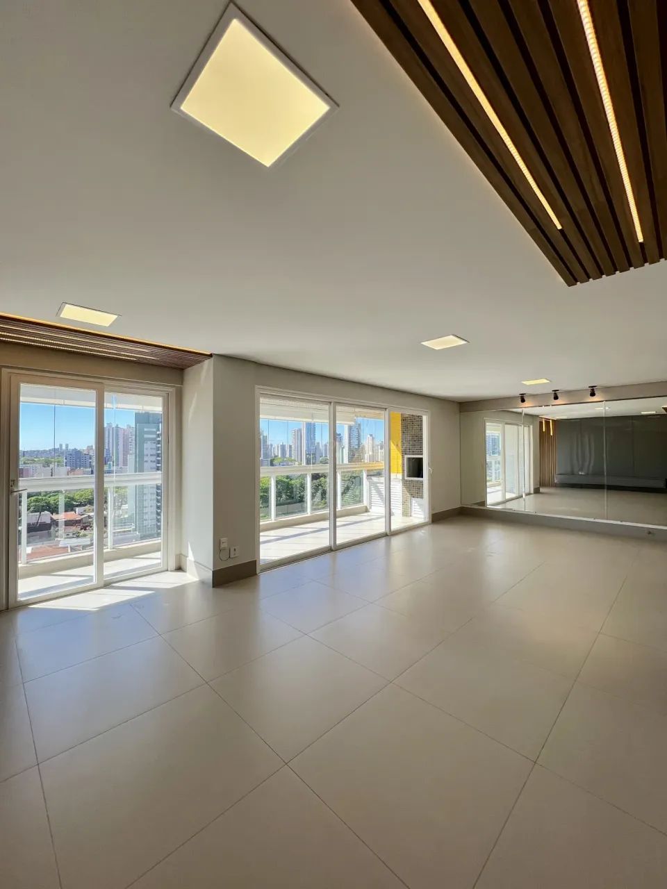 Apartamento com 03 suítes | Ed. Theodoro Bay - Foto 3