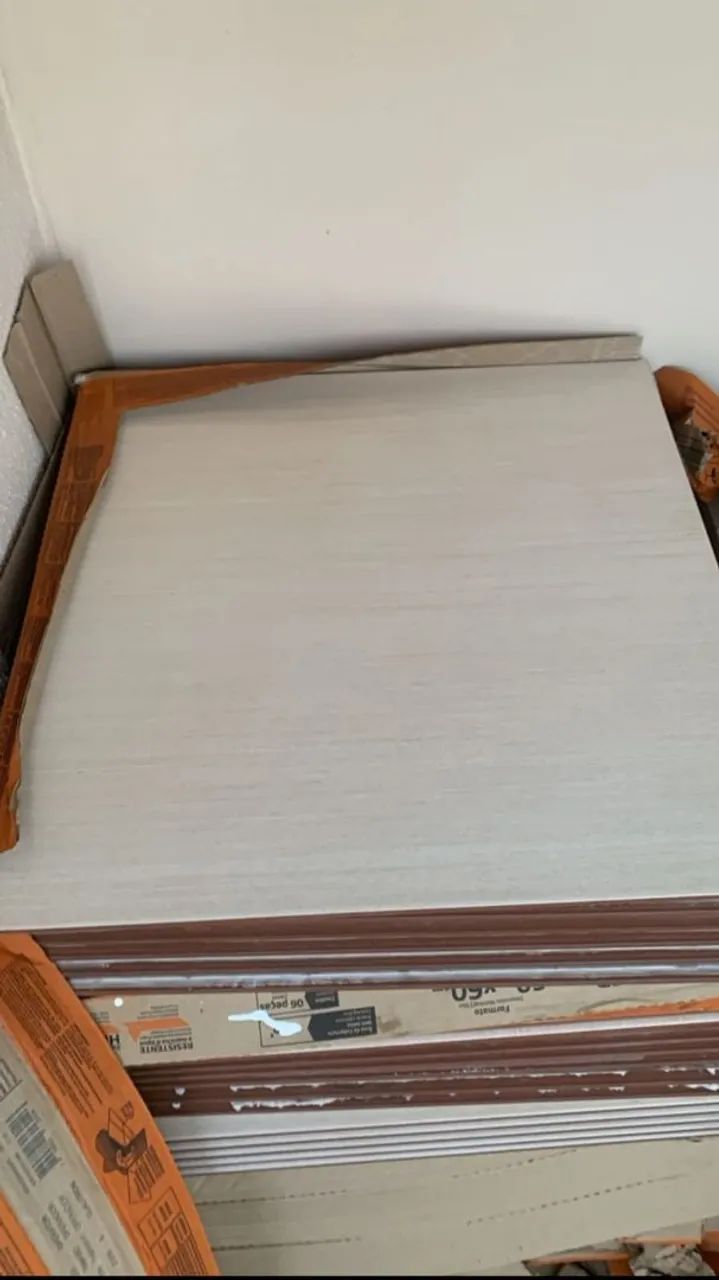VENDO CERÂMICA NOVA - ÓTIMA OPORTUNIDADE