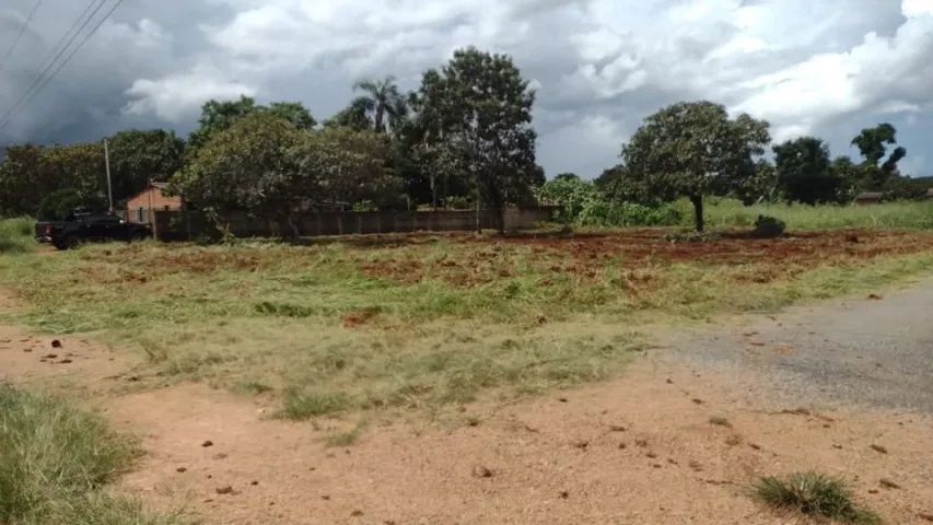 Vendo/troco 2 lotes 900 m2 em Trajanópolis - Foto 2