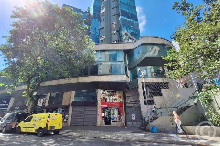 Sala Comercial Térrea no Centro de Florianópolis, 62 m² com Mezanino - Foto 10