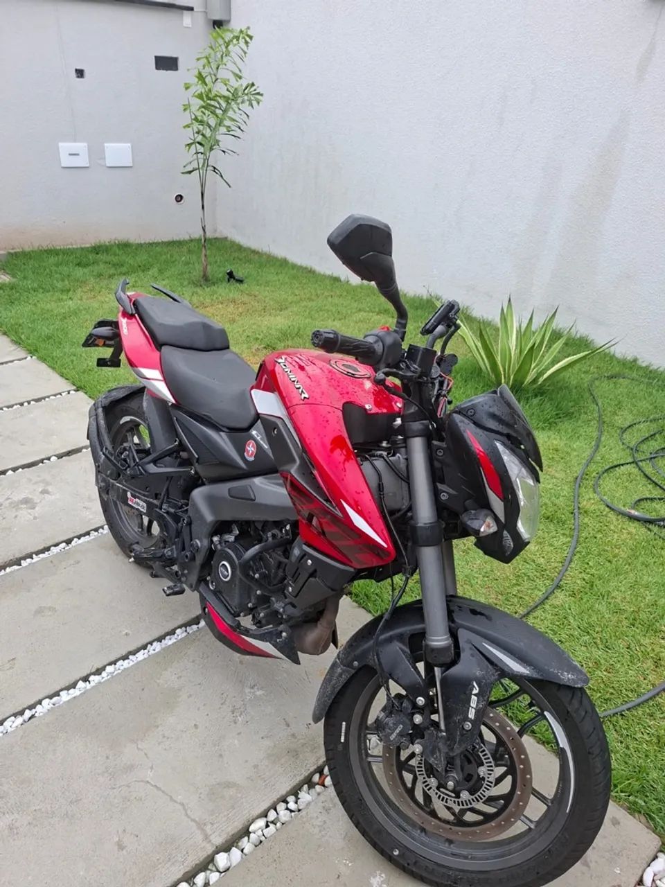 BAJAJ DOMINAR 200 - Foto 3
