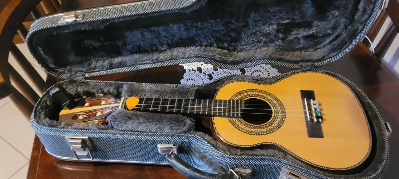 Cavaquinho orant  - Foto 3