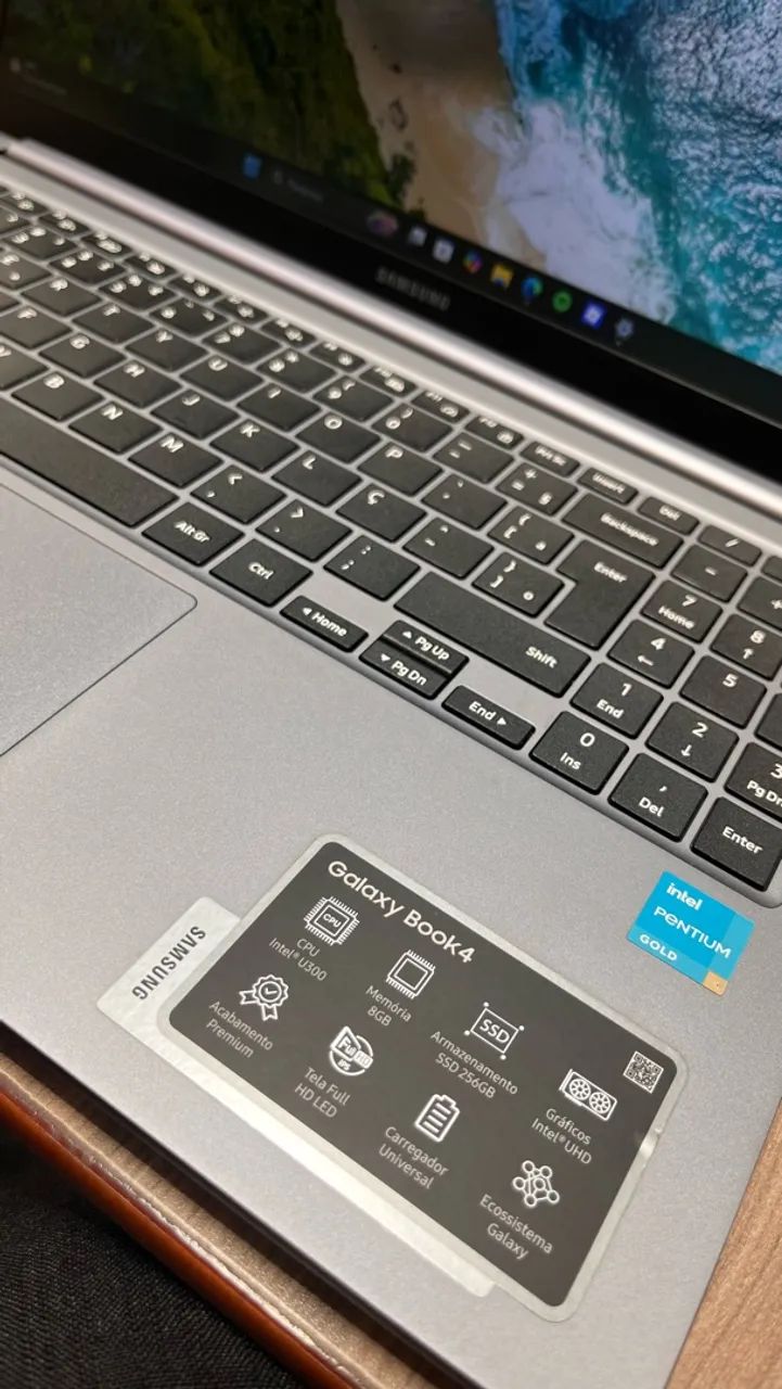 VENDO NOTEBOOK SAMSUNG GALAXY BOOK4  - Foto 5