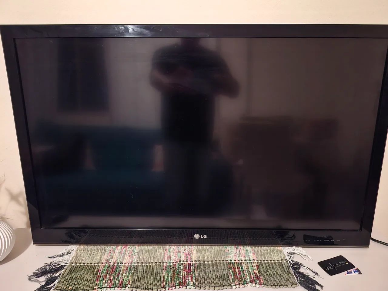 Vendo televisão 43"