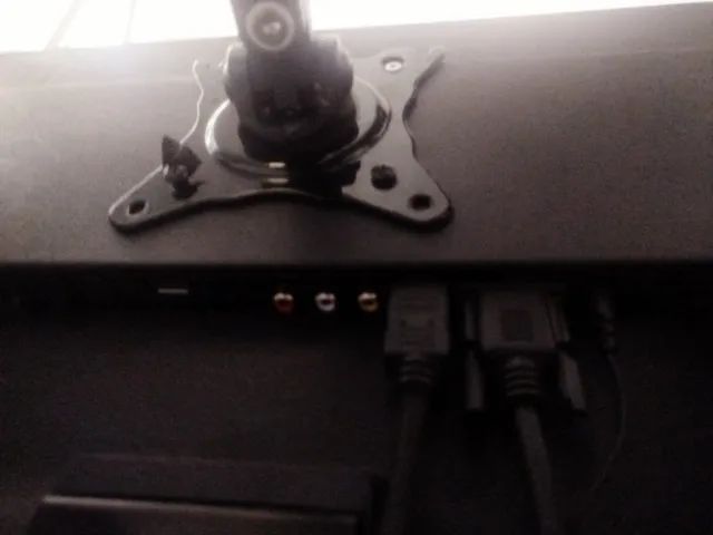 Monitor 22 FullHD Aitek Sigma M2210 - Foto 3