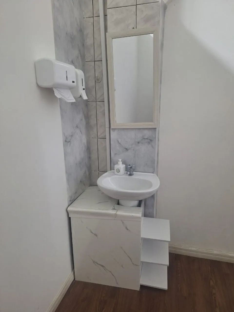 SALA COMERCIAL EM CLINICA DE ESTÉTICA
