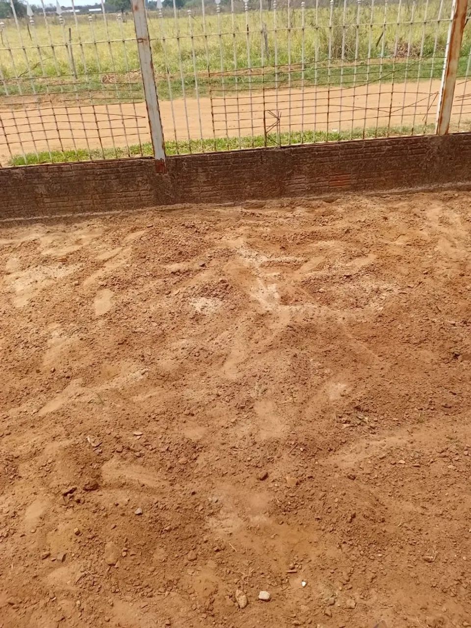 Vende-se terreno para sair rapido