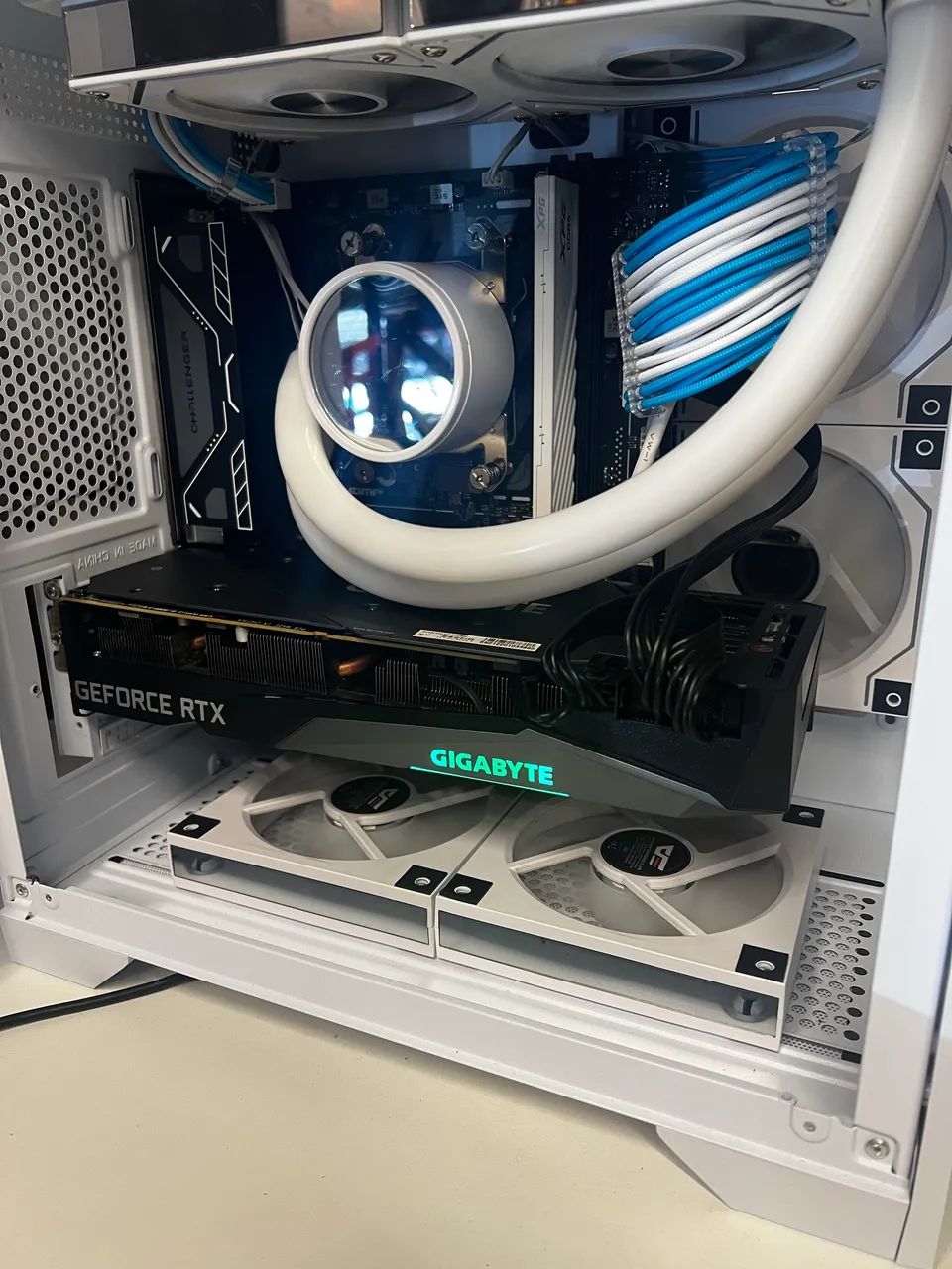 Placa de vídeo Nvidia RTX 3070 OC Gigabyte  - Foto 4