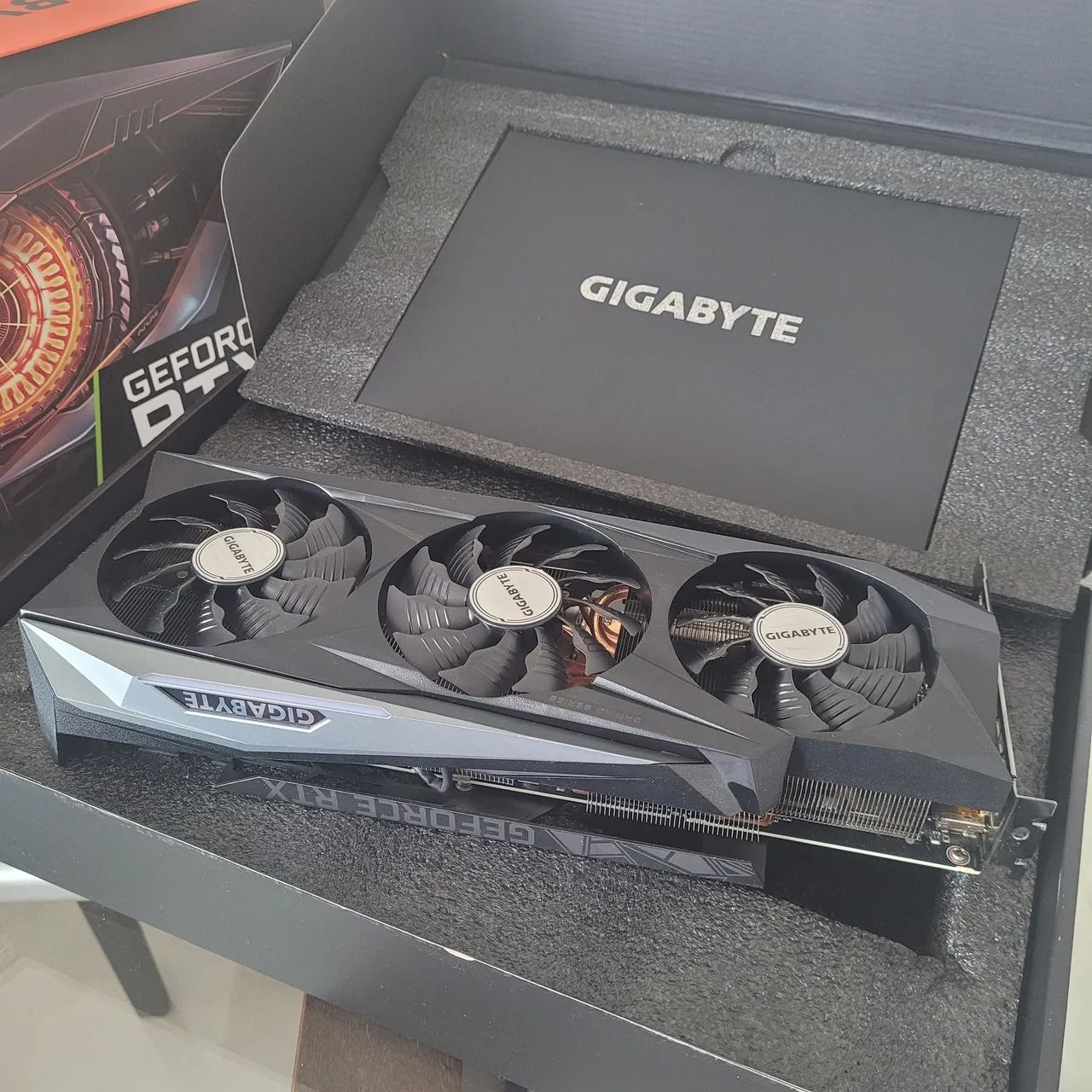 Placa de video Gigabyte RTX 3080 10GB - Foto 2