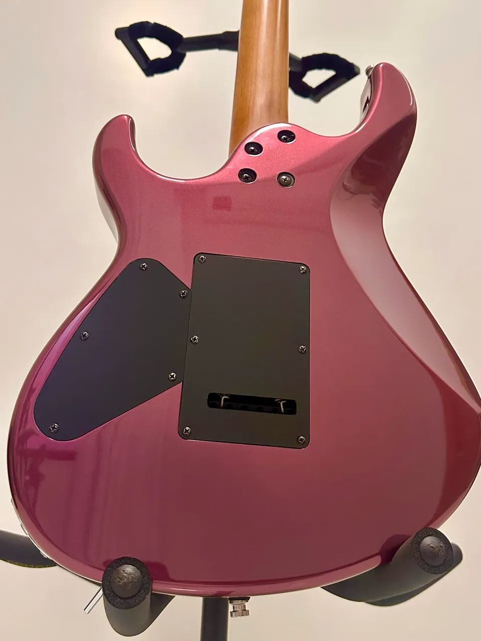 Guitarra Cort G300 Pro Vivid Burgundy - Instrumentos musicais