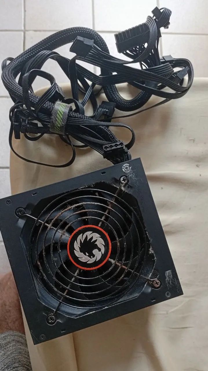Fonte Gamemax 650w bronze 80 plus - Foto 2