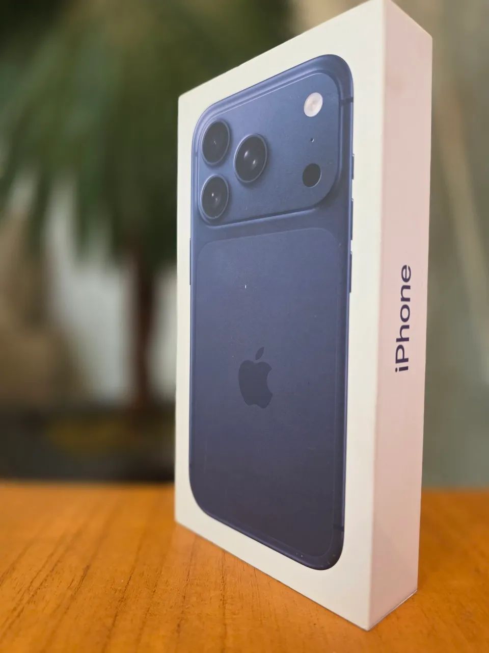 IPHONE 17 PRO DEEP BLUE 256 GB - Celulares e Smartphones - Nova