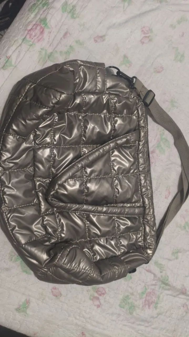 Bolsa média/grande dourada - Foto 2