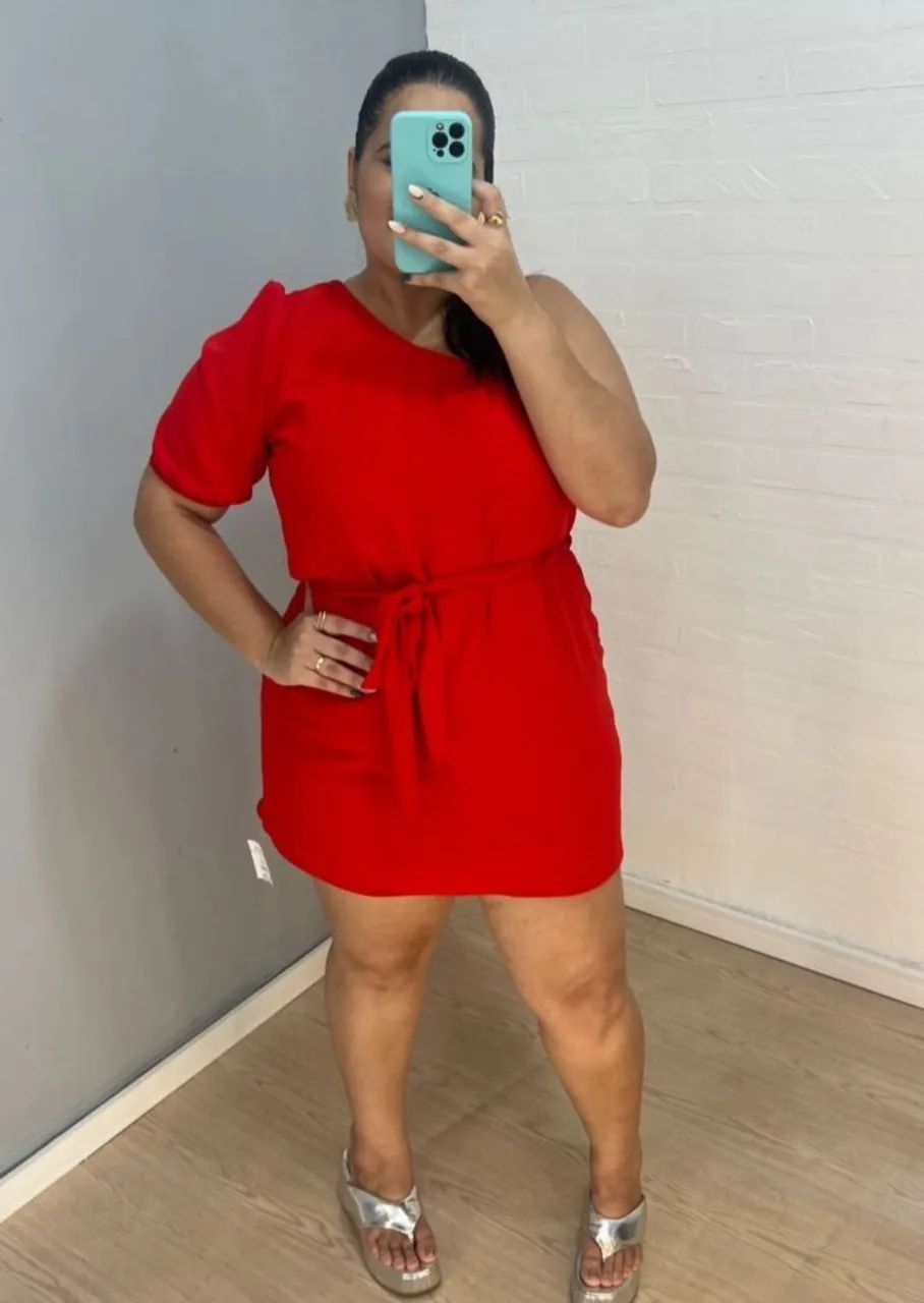 Vestido macaquinho plus Novo 