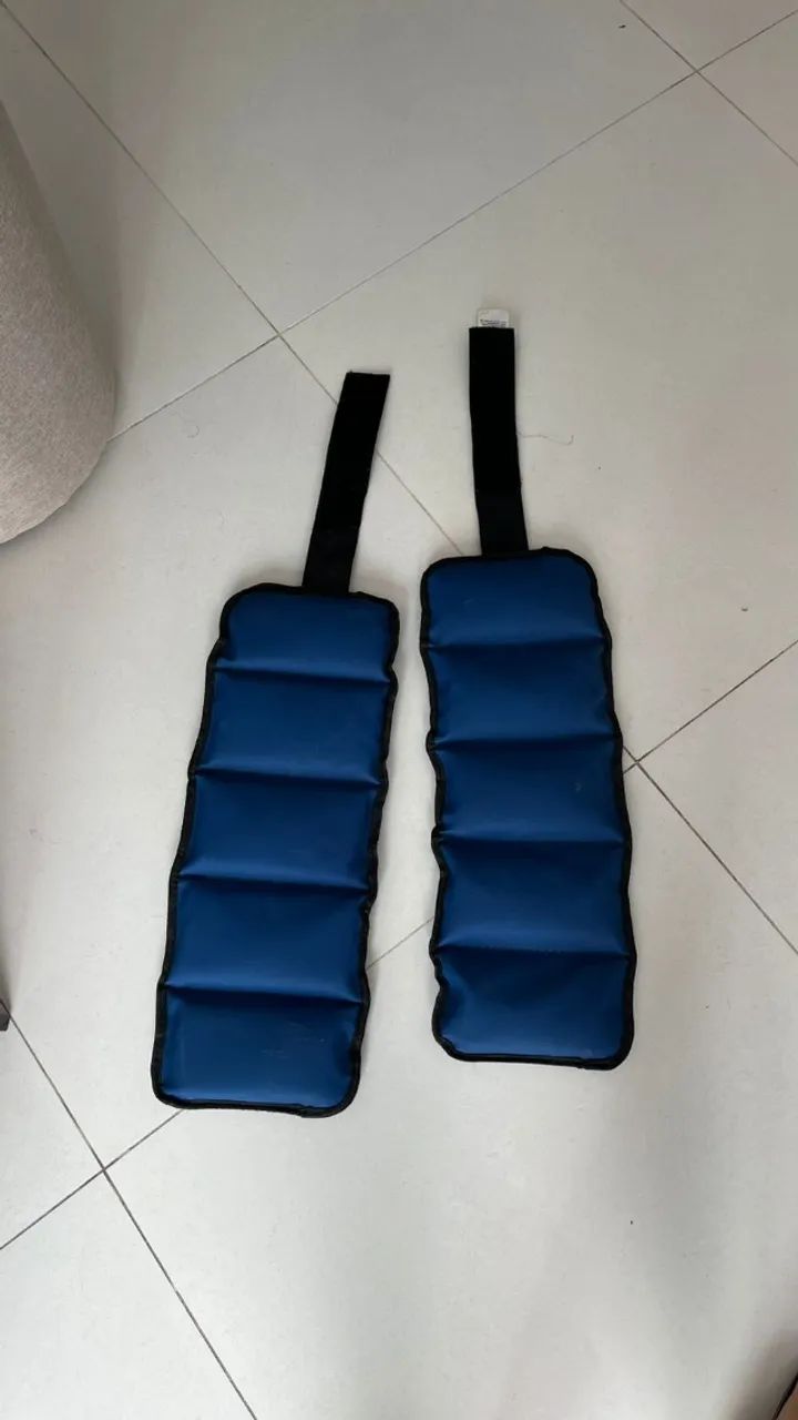 Par de caneleiras de 5kg para academia - Foto 2