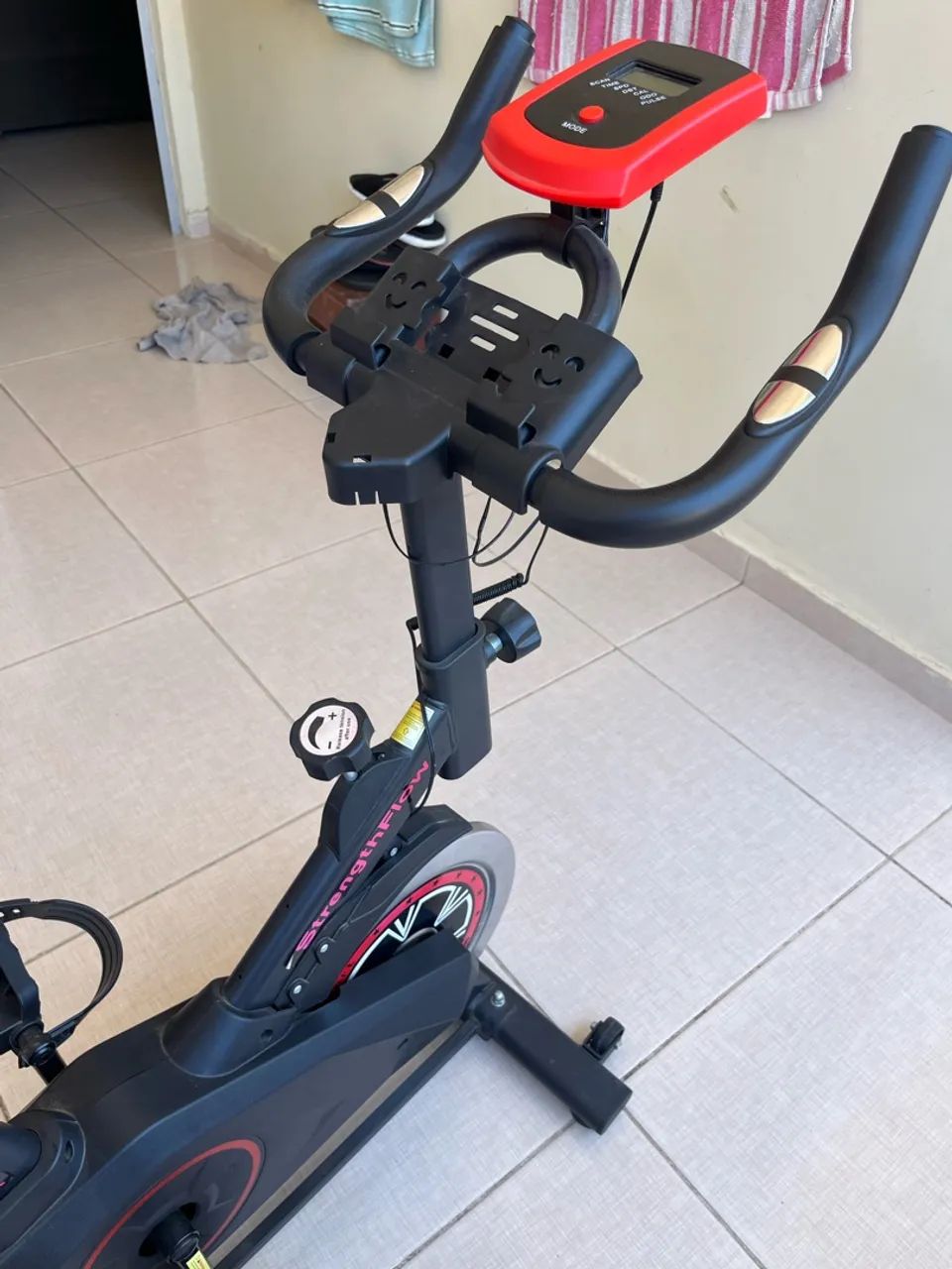 Bicicleta ergométrica  - Foto 4