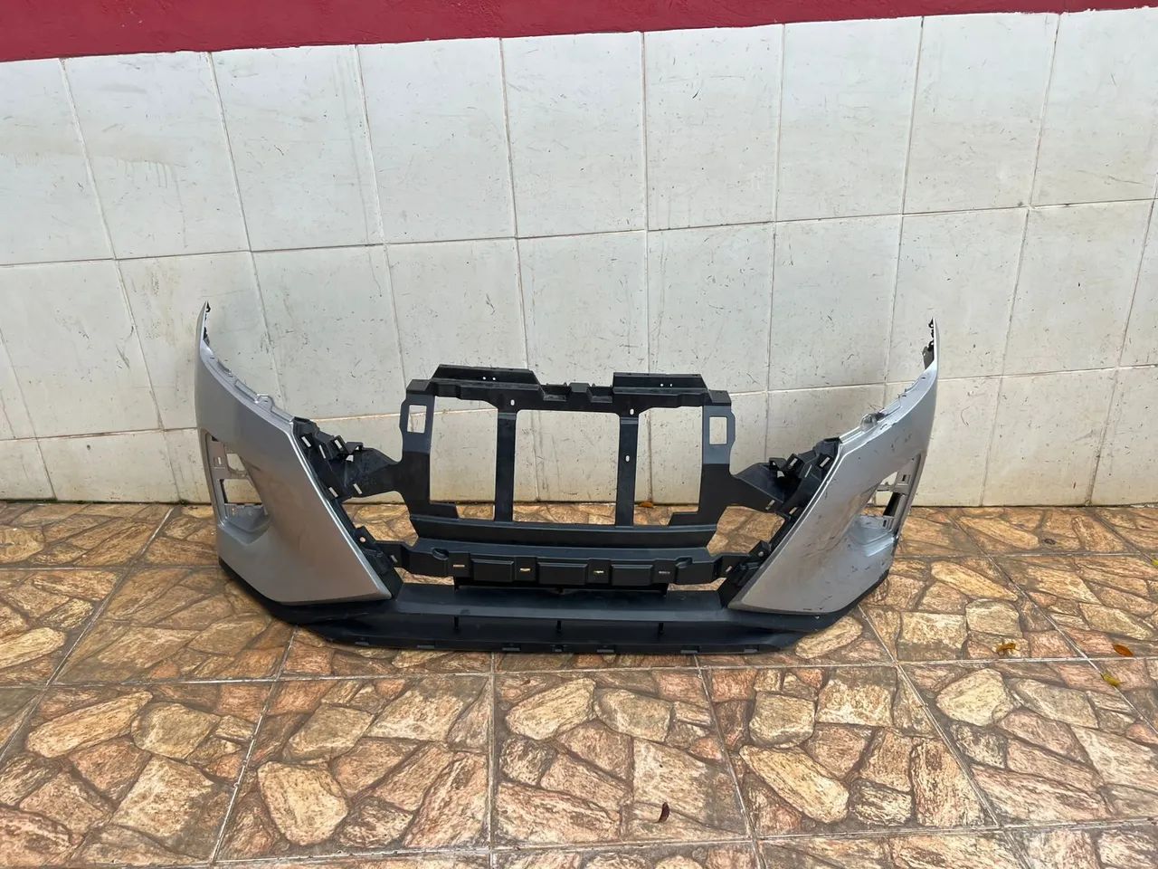 Parachoque Dianteiro Kicks 2022/2023/2024 - Peças para carros