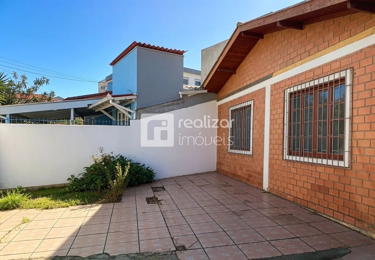 Casa 2 Dormitórios no Bairro Ingleses - Florianópolis