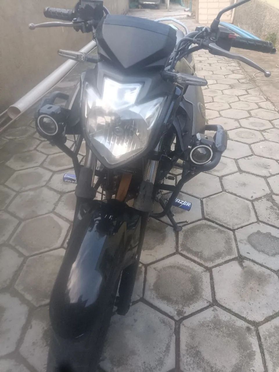 Fazer 250