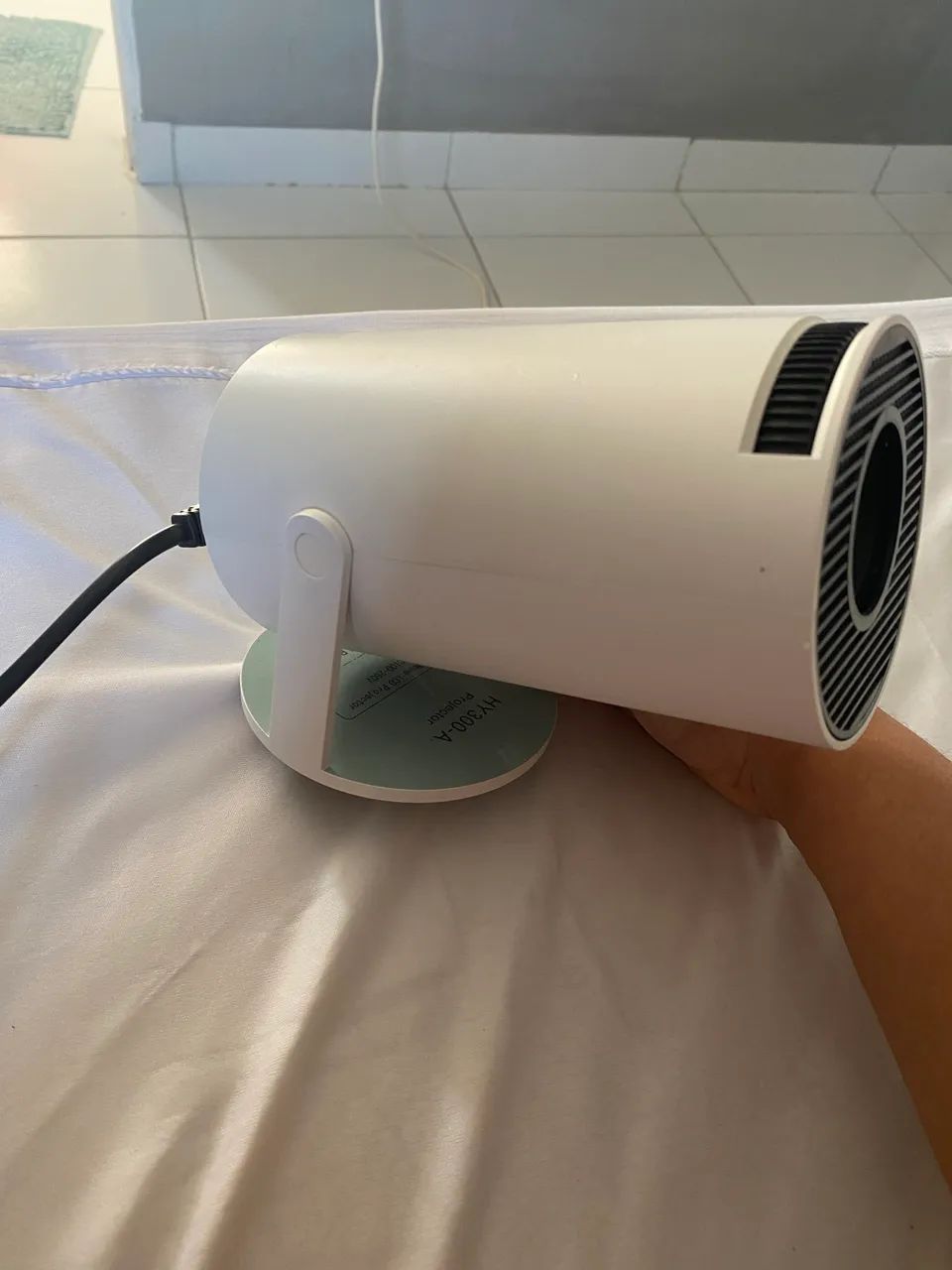 Mini Projetor Portátil 5G Wi-Fi 6 Bluetooth 5.0 Android 11 4K