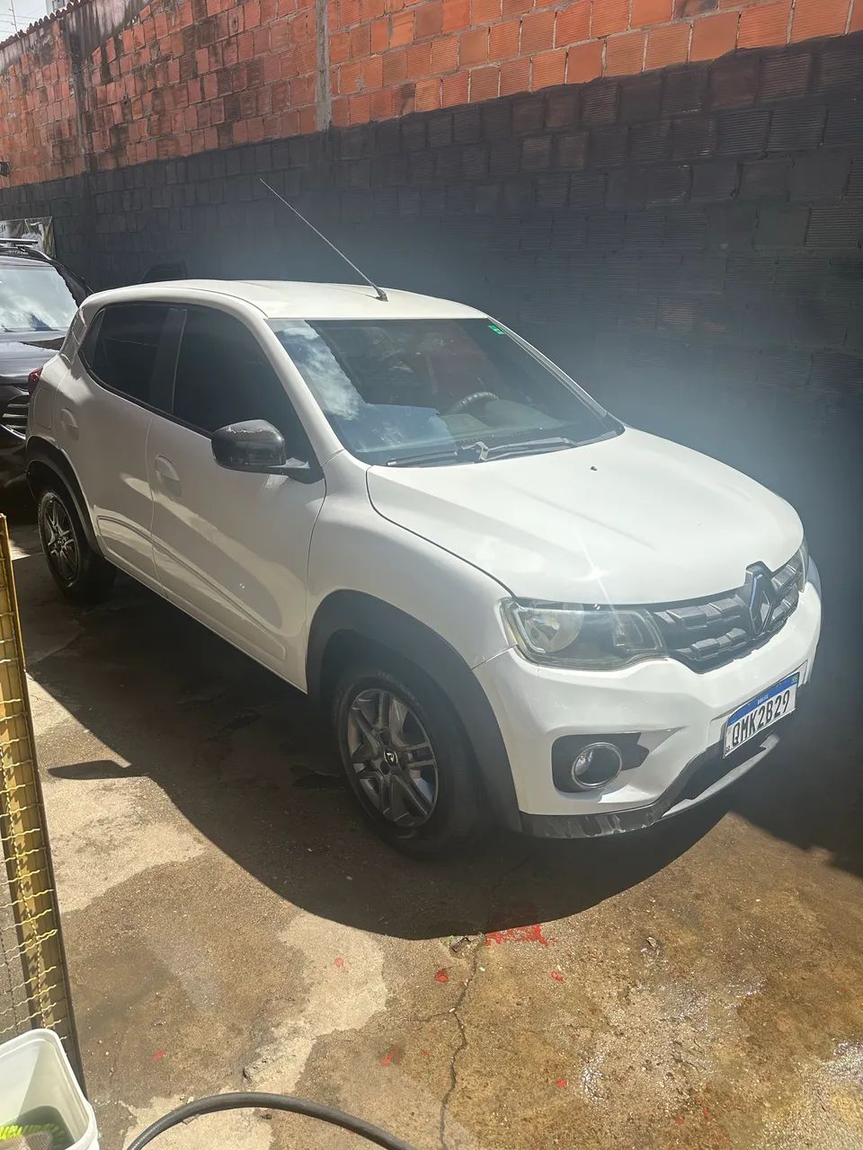 Fiat Uno Attractive 1.0 EVO Fire Flex 8V 5P 2020 - Foto 2