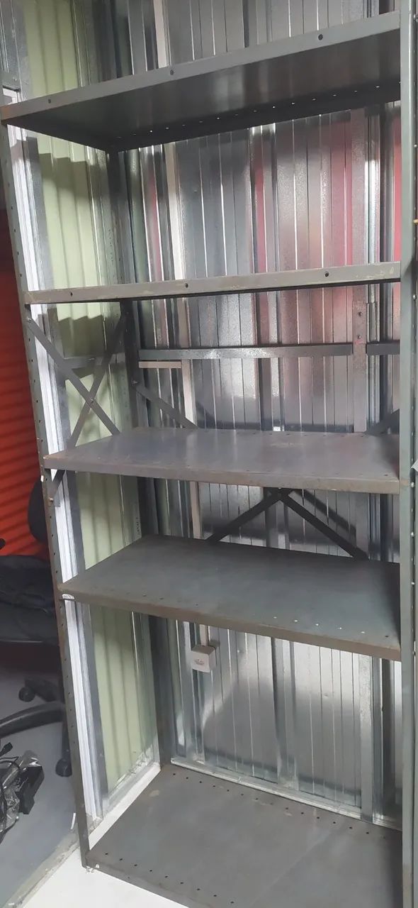 Estante de Aço