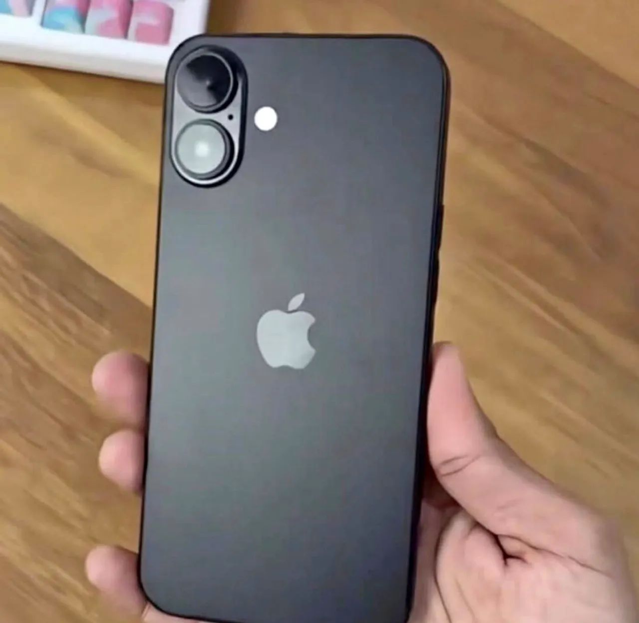 IPHONE 16 256GB NOVO