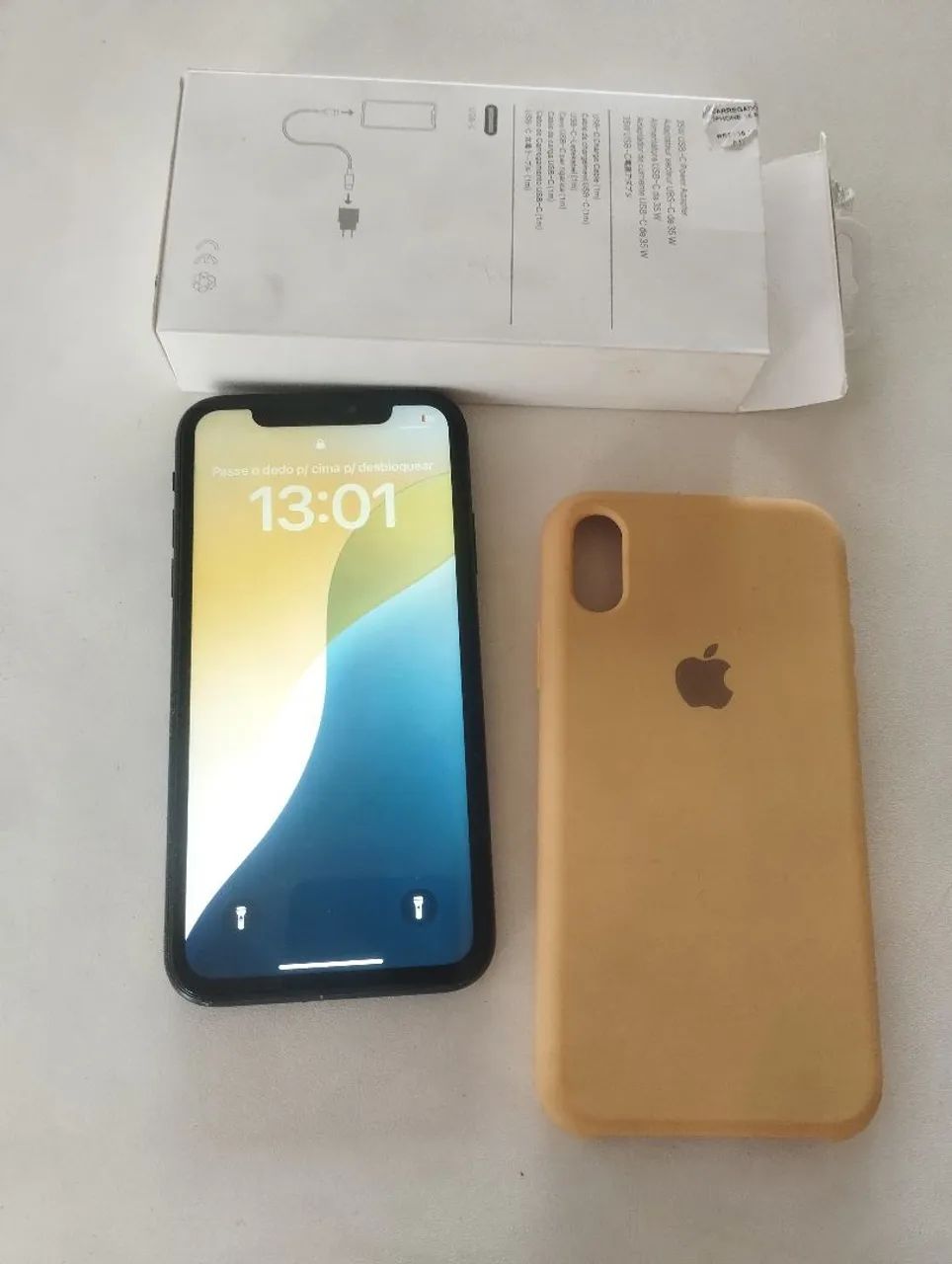 IPHONE XR 128GB  ( GOIANIRA )